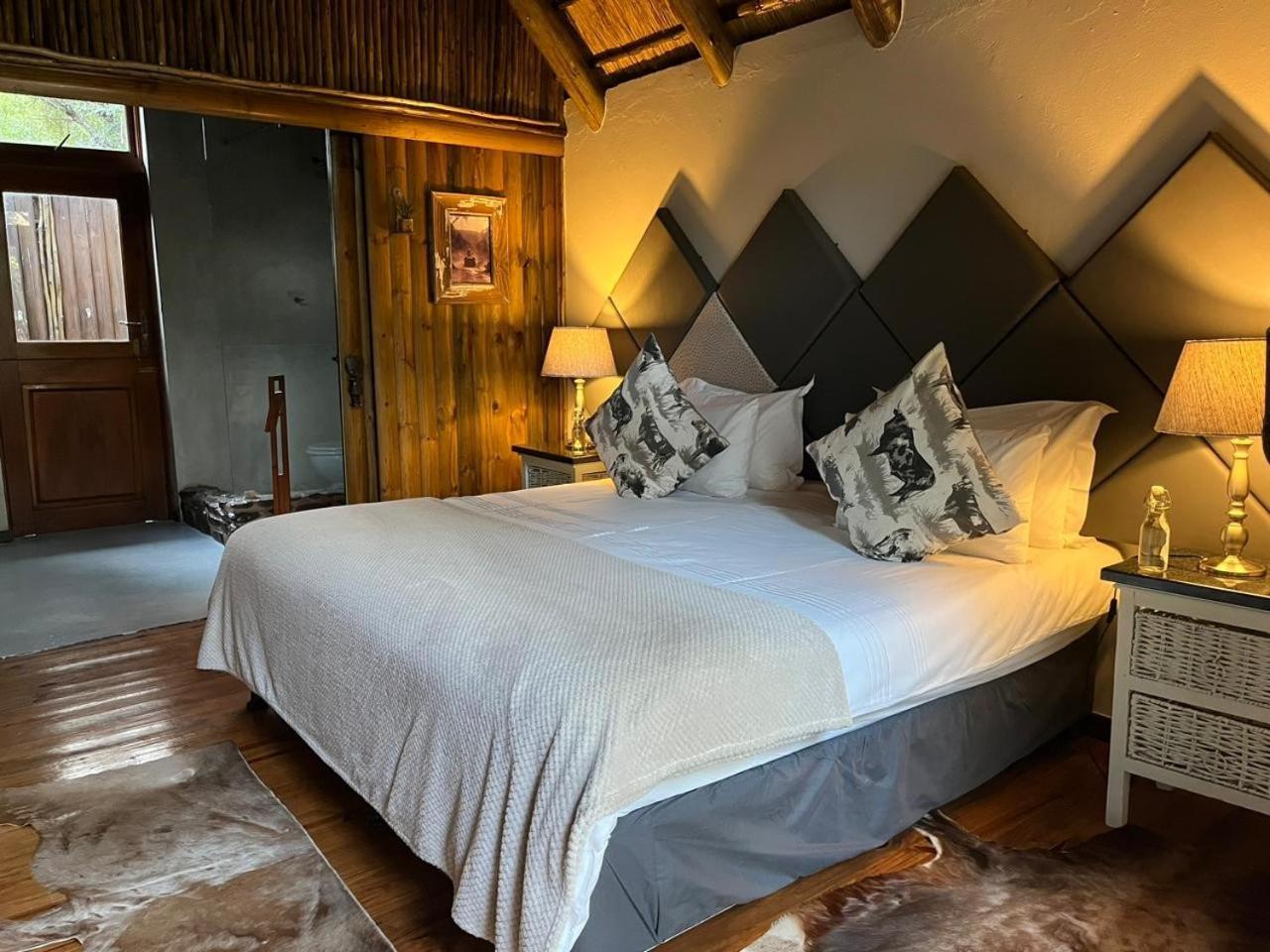 Tidimalo Lodge 勒斯滕堡 外观 照片