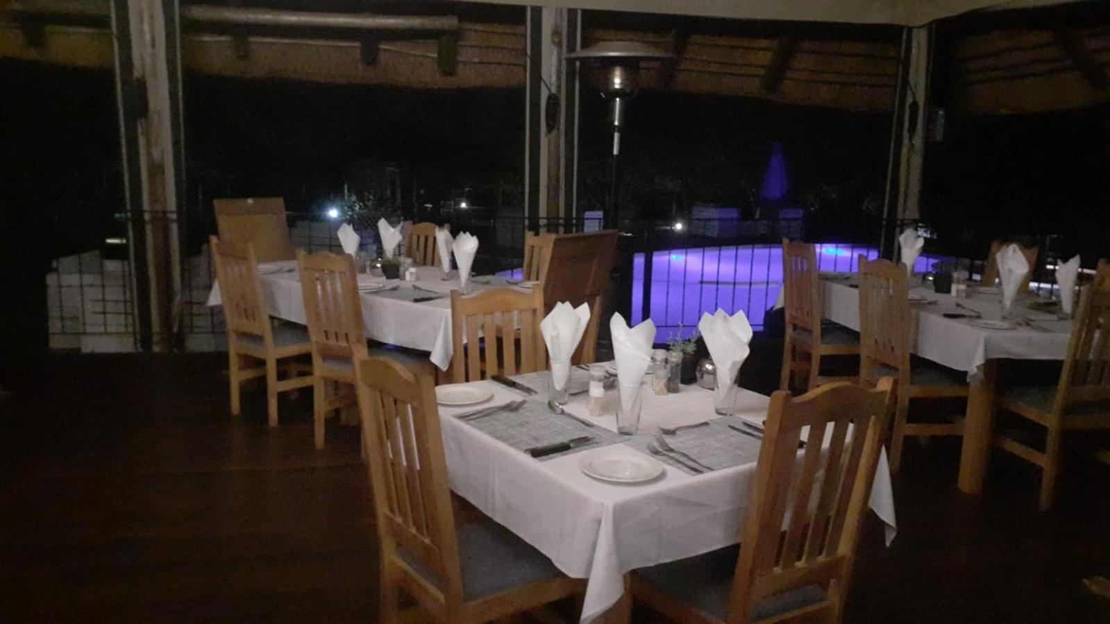 Tidimalo Lodge 勒斯滕堡 外观 照片