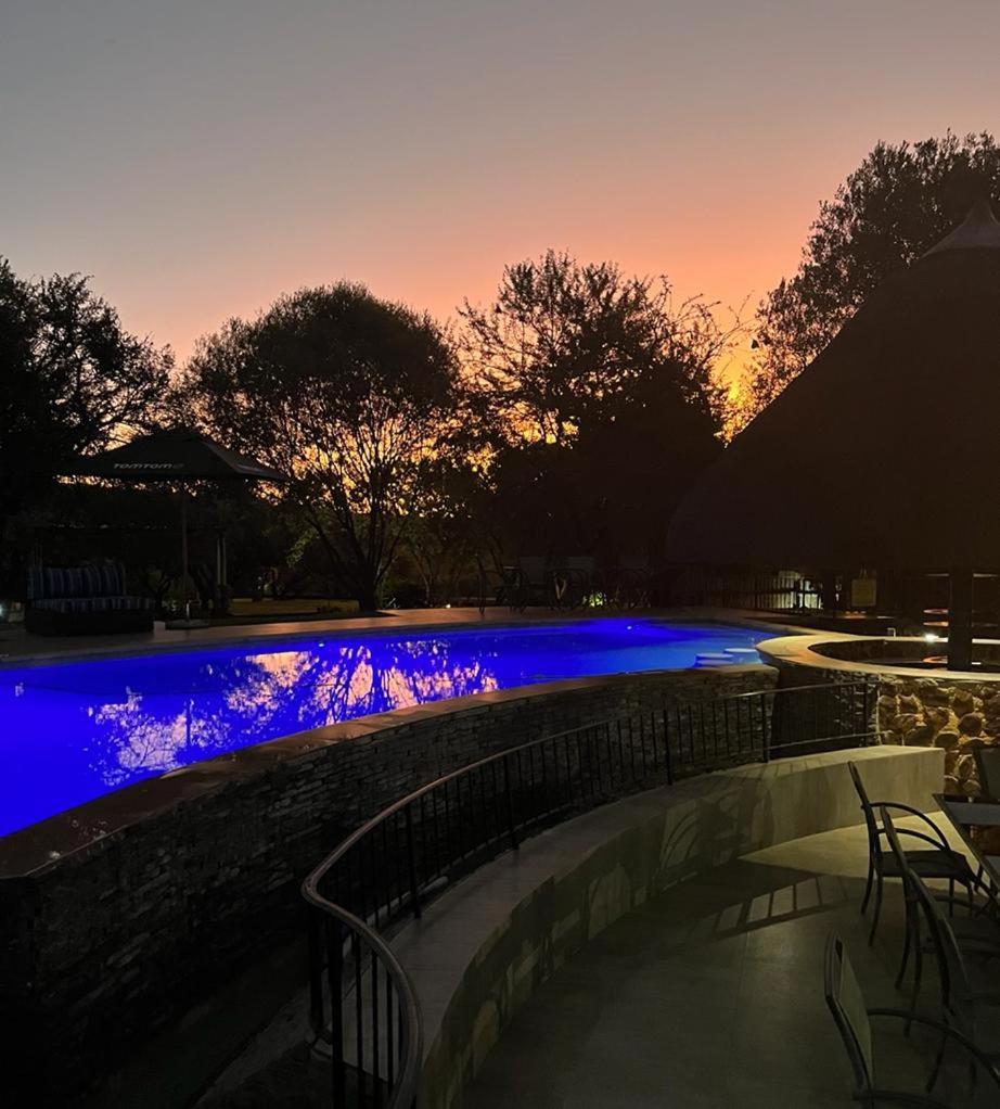 Tidimalo Lodge 勒斯滕堡 外观 照片